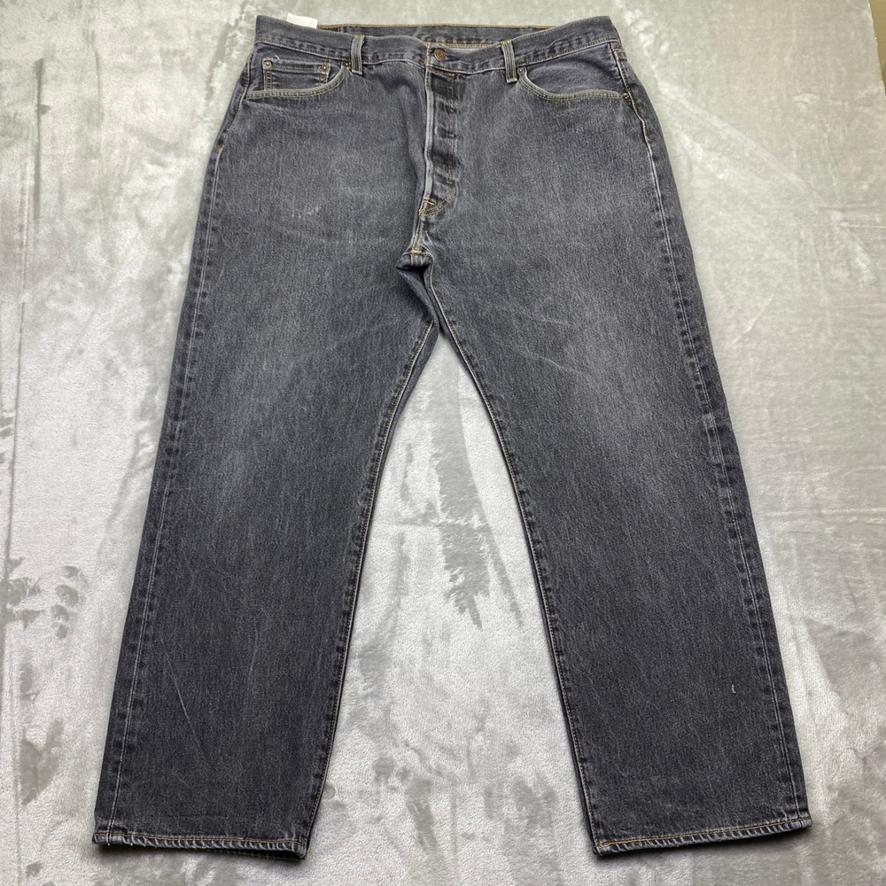 Levi's 501 Jeans Men's Black Denim Button Fly Sz 42 Fit 38" Grunge Retro Western
